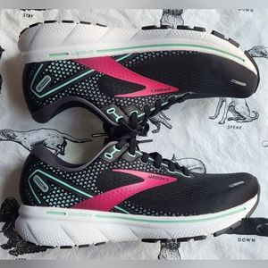 Womens Brooks Ghost 14